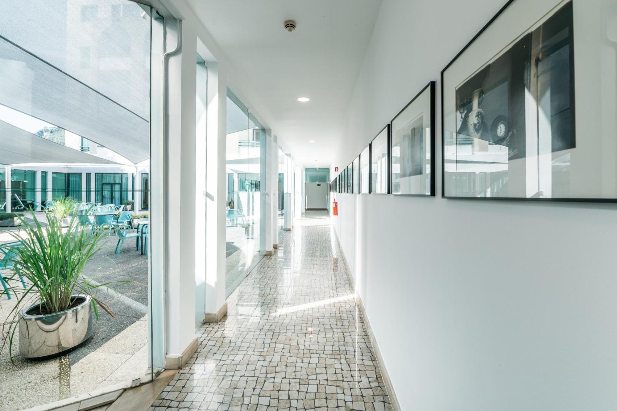 Leziria Parque Hotel วีลาฟรังกา เด ชีรา ภายนอก รูปภาพ