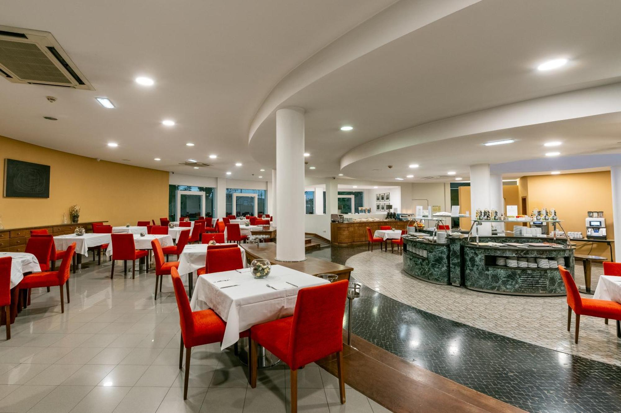 Leziria Parque Hotel วีลาฟรังกา เด ชีรา ภายนอก รูปภาพ